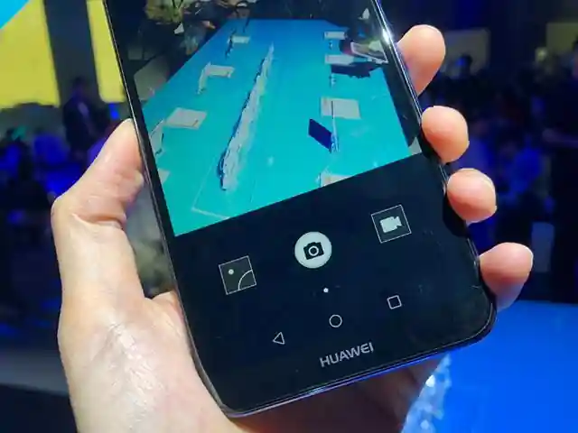 Huawei Huawei Enjoy 8 Plus ���� �5