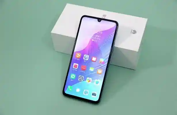 Huawei Enjoy 20s ���� � �����, ������� �����